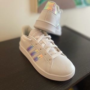 Kids Adidas Sneakers